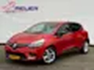 Renault Clio 1.5 dCi Ecoleader Limited Sportvelgen Airco Cruise 5 deurs Trekhaak Navigatie