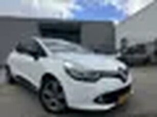 Renault Clio 1.5 dCi Night&Day NavigatieParksensor 2014