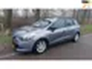 Renault Clio Estate 0.9 TCe Authentique