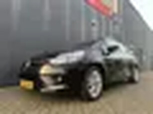 Renault Clio Estate 0.9 TCe Limited Navi Lederenbekleding PDC