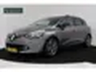 Renault Clio Estate 0.9 TCe Night&Day (TREKHAAK, PARKEERSENSOREN ACHTER, BLUETOOTH, NAVIGATIE, NL-AU