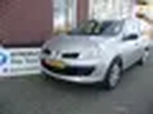 Renault Clio Estate 1.2-16V Expression