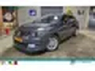 Renault Mégane Estate 1.2 TCe Limited 116PK Rijklaar PDC Cruise Navi Clima LMV NAP