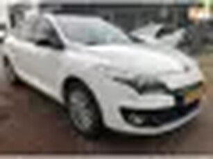 Renault Mégane Estate 1.5 dCi Bose Navi Pano Cruise Camera Trekhaak