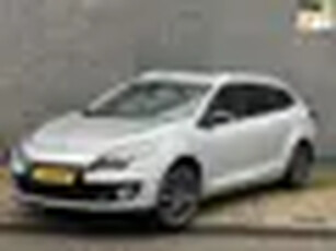 Renault Mégane Estate GT-Line Navigatie Bluethooth Parkeersensoren Trekhaak 17 inch