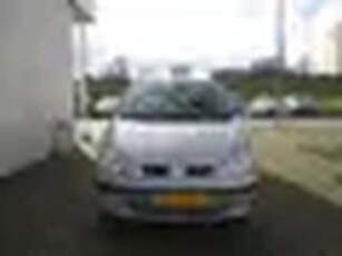 Renault Scénic 1.6-16V Expression Sport