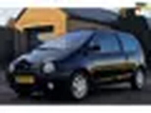 Renault Twingo 1.2 Initiale STUURBEKRACHIGING, AIRCO, ELEC. RAMEN, LEDEREN BEKLEDING EN MEER!