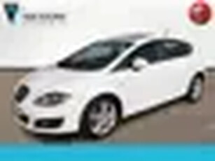 SEAT Leon 1.2 TSI Ecomotive Businessline COPA. Leder interieur, schuifdak, nette auto!