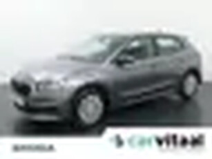 Skoda Fabia 1.0 TSI Ambition 95 PK Draadloze telefoon lader Navigatie Parkeersensoren