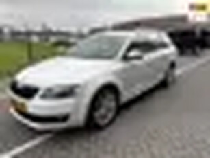 Skoda Octavia Combi 1.4 TSI Greentech Elegance Businessline