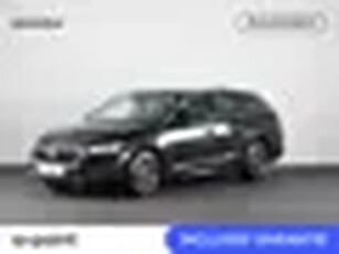 Skoda Octavia Combi 1.4 TSI iV PHEV Style First Edition 204 pk Lederen bekleding Navigatie Par