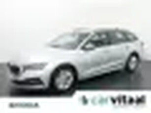 Skoda Octavia Combi 1.5 e-TSI Business Edition 150 PK Automaat Trekhaak Navigatiesysteem Col