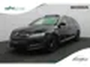 Skoda Superb Combi 1.4 TSI 218 pk DSG iV Laurin & Klement Panoramadak Trekhaak Leder Matrix