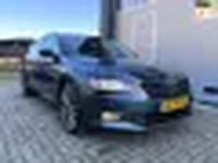 Skoda Superb Combi 1.6 TDI Style Business - Schuif-/Kanteldak - Navigatie - Lederen Bekleding - ACC