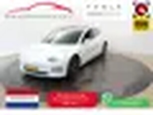 Tesla Model 3 Long Range AWD 75 kWh Nieuwstaat Trekhaak Autopilot FSD Comp leder Panodak Camera