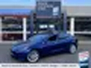 Tesla Model 3 Long Range AWD 75 kWh / NL-Auto / 351 PK / 2e-Eigenaar / Long range! / Auto-Pilot! / T