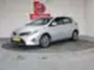 Toyota Auris 1.8 HYBRID Executive NL, 2e Eig. Dealer onderh. Boekjes, Automaat, Nwst. .. Half Leer,