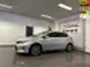 Toyota Auris 1.8 Hybrid Lease Pro * Panoramadak / Camera / Navigatie / Stoelverwarming / NL Auto *