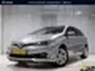 Toyota Auris Touring Sports 1.8 Hybrid Lease pro Trekhaak Panoramadak Xenon Dealer onderhoud