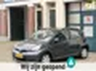 Toyota Aygo 1.0-12V Access-airco-elek ramen-1 jaar apk