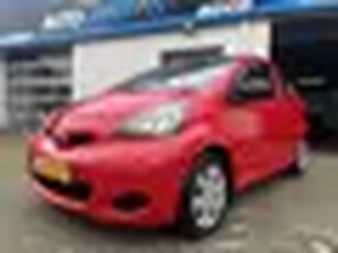 Toyota Aygo 1.0-12V Access /All season banden