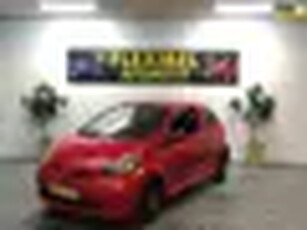 Toyota Aygo 1.0-12V / Airco / Elektr.Rmn / Centrale-V / 3-Drs /