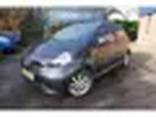 Toyota Aygo 1.0-12V +/Airco /NAP/ LM Velgen/ Half Leder