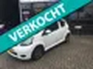 Toyota Aygo 1.0-12V Aspiration Green apk 2018! inruil mogelijk!