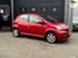 Toyota Aygo 1.0-12V Cool - 2e EIG - 5 DEURS - Lage km/56.667 km -