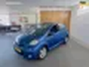 Toyota Aygo 1.0-12V Dynamic Blue Apk Nieuw,Airco,E-Ramen,Lm velgen,N.A.P,5Deurs,2 sleutels,Nette sta