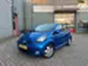 Toyota Aygo 1.0-12V Dynamic Blue NL-Auto / 2e Eigenaar / NAP / Airco / APK