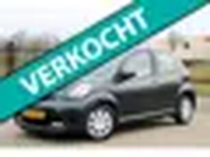 Toyota Aygo 1.0 VVT-i Aspiration l Airco l Elek Pak l LED