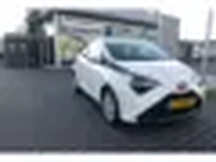 Toyota Aygo 1.0 VVT-i x 5 DEURS.AIRCO.CAMERA.APP CARPLAY.