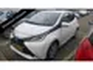 Toyota Aygo 1.0 VVT-i X-Fun Airco Bluetooth Elektrische ramen