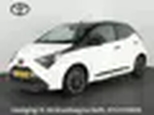 Toyota Aygo 1.0 VVT-i X-Fun Bi-Tone Airco Bluetooth Privacy Glass