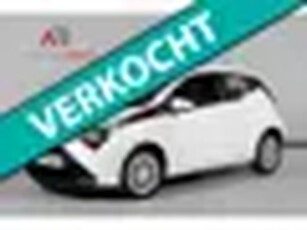 Toyota Aygo 1.0 VVT-i x-play Airco Achteruitrijcamera Rijklaarprijs