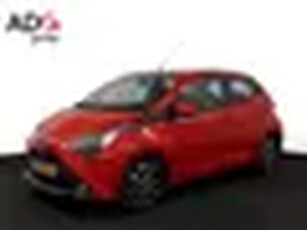 Toyota Aygo 1.0 VVT-i x-play Airco Lichtmetalen velgen Bluetooth Achteruitrijcamera