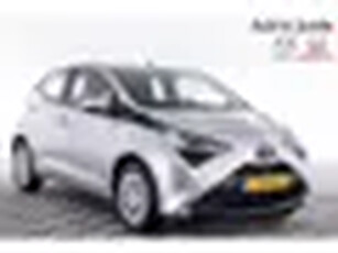 Toyota Aygo 1.0 VVT-i x-play APPLE CARPLAY AIRCO ACHTERUITRIJCAMERA BLUETOOTH NED AUTO