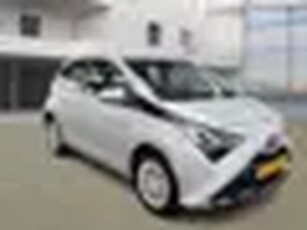 Toyota Aygo 1.0 VVT-i x-play, Camera! Apk 11-2025! Zondag OPEN!