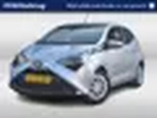 Toyota Aygo 1.0 VVT-i x-play Camera Touchscreen Airco Navigatie via Apple Carplay of Android