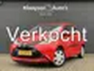 Toyota Aygo 1.0 VVT-i X-play dealer onderhouden airco camera bluetooth all season banden