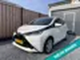 Toyota Aygo 1.0 VVT-i x-play Eerste eigenaar Airco APK