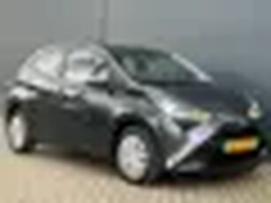 Toyota Aygo 1.0 VVT-i x-play limited 1STE EIGEN / CAMERA / CARPLAY / AIRCO / BTW