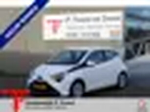 Toyota Aygo 1.0 VVT-i x-play limited Achteruitrijcamera/Mirror link/Spraakbediening/Radio/Airco/Toer