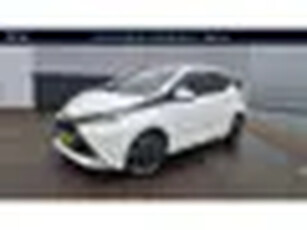 Toyota Aygo 1.0 VVT-i x-sport Achteruitrijcamera, Privacy glass, Lichtmetalen velgen incl. All-season banden, Bluetooth, Privacy glass, Parkeerhulp camera