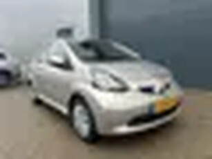 Toyota Aygo 1.0i 12V LEDER AIRCO 5DRS 2007