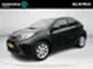 Toyota Aygo X 1.0 VVT-i MT first Licht metalen velgen Automatische airco Carplay Donker glas