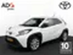 Toyota Aygo X 1.0 VVT-i MT first Lichtmetalen Velgen Privacy Glas Climate Control