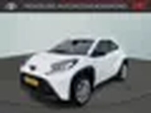 Toyota Aygo X 1.0 VVT-i MT Play