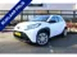 Toyota Aygo X 1.0 VVT-i MT Play Rijklaar Apple/Android Adaptive cruise Airco Camera Deal